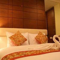 One Bedroom Premier
