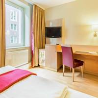 Single Room with Single Bed
