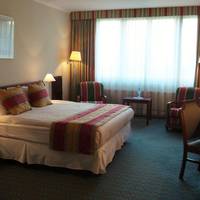 Deluxe Double Room with Double Bed and Sofa Bed - Non-Smoking