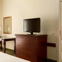Connecting Family Room