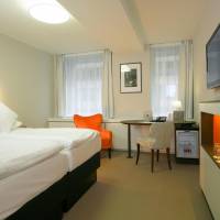 Classic Twin Room