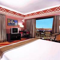 Classic King Room with Garden View