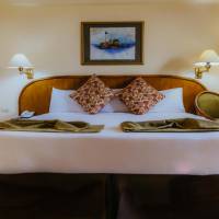 Double or Twin Room with City View