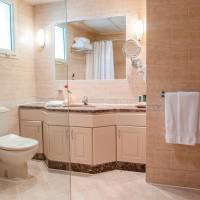 King Guest Room