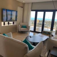 Signature Suite