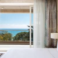 Signature Suite