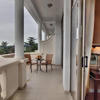 Suite with Pool View