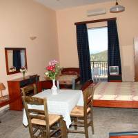 Apartment (2-4 Adults)