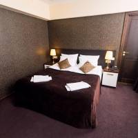Large Double or Twin Room