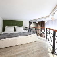 Apartment - Split Level