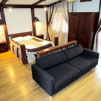 Deluxe King Studio