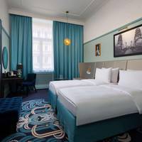 Superior Room with City View