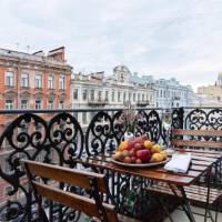 Junior Suite with Balcony and Avenue view
