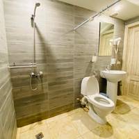Twin Room with Shared Bathroom