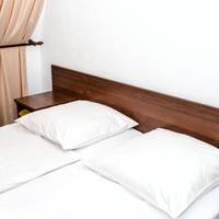 Economy Triple Room with Shared Bathroom on The Floor 