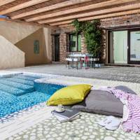 Suite With Private Pool and Sea View