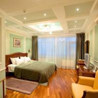 Suite with River View