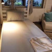 Bed in 6-Bed Mixed Dormitory Room with Shared Bathroom