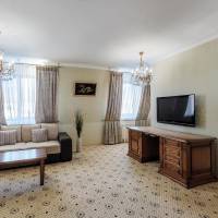 Classic Family Room
