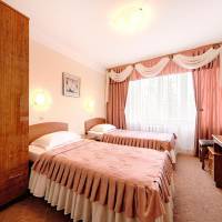 Large Double or Twin Room