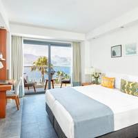 King Suite with Sea View