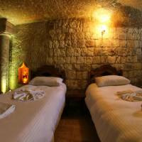 Standard Cave Room