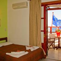 Standard Triple Room with Sea View