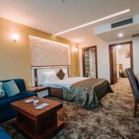 Two Connecting Double Rooms with Sea View