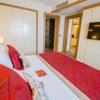 Adjoining Rooms with Balcony - Free Two Ways Airport Transfer