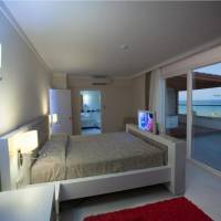 Honeymoon Suite with Hot Tub