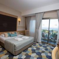 Standard Double Room with Sea View