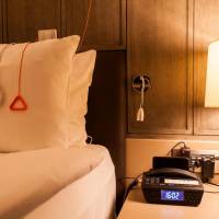 Double Room - Mobility Access with Roll-in Shower