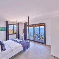 Superior Double Room with Sea View and Balcony