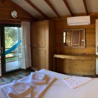 Deluxe Bungalow (2 adults)