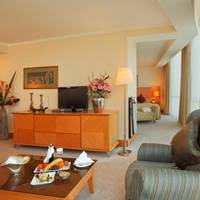 Junior Suite with Mountain View