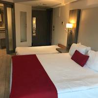 Deluxe Triple Room with Extra Bed