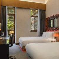 Spectacular Twin Room with Garden