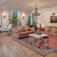 3 Bedroom Corner Palace Suite
