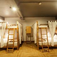 Private Female Room with 4 Beds & Shared External Bathroom