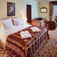 Deluxe Double Room with Spa Package