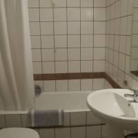 One-Bedroom Apartment with Balcony (3 Adults)