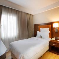 Classic Single Room with Free Spa Access