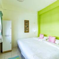 Standard Double Room with Shared Bathroom