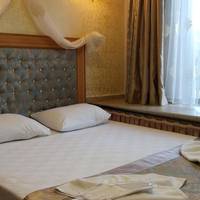 Economy Double Room with Garden View - Basement Floor