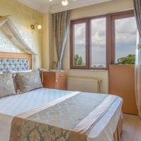 Double Room with Balcony and Sea View