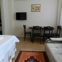 Apartment (4 Adults)