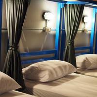 Bunk Bed in 10-Bed Mixed Dormitory Room