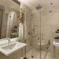 King Room with City View - Mobility Access