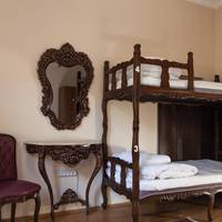 Bed in 4-Bed Mixed Dormitory Room