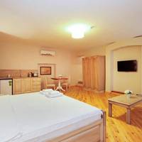 Deluxe Suite with Balcony